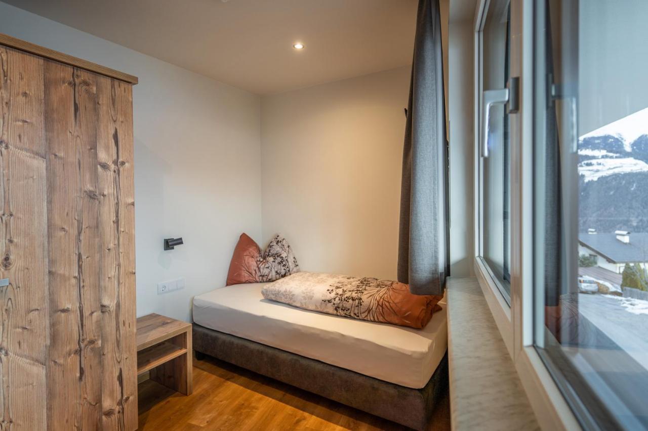 Luxapart Haus 2 Ladis Buitenkant foto