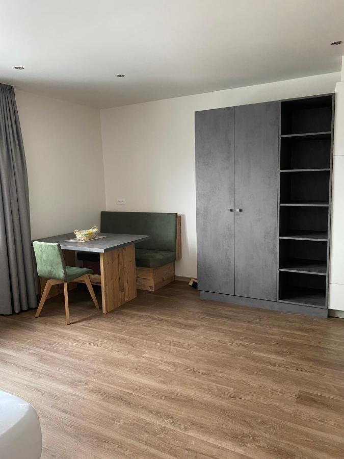 Luxapart Haus 2 Ladis Buitenkant foto